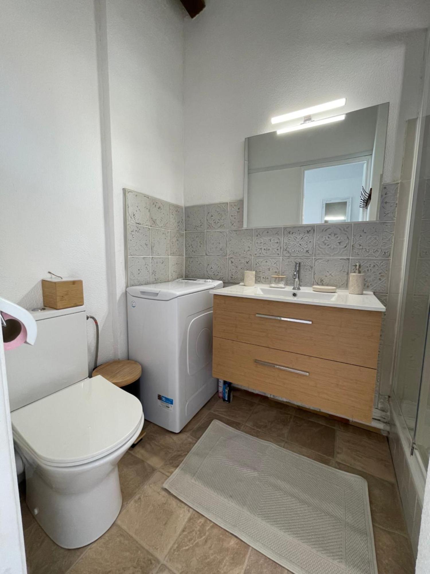 Pinede Piscine Clim Proche Village Naturiste * Agde